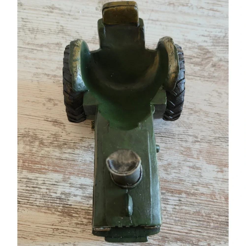 Chesapeake Bay Farm Tractor Wine Bottle Holder Green Resin Vintage Style 64281